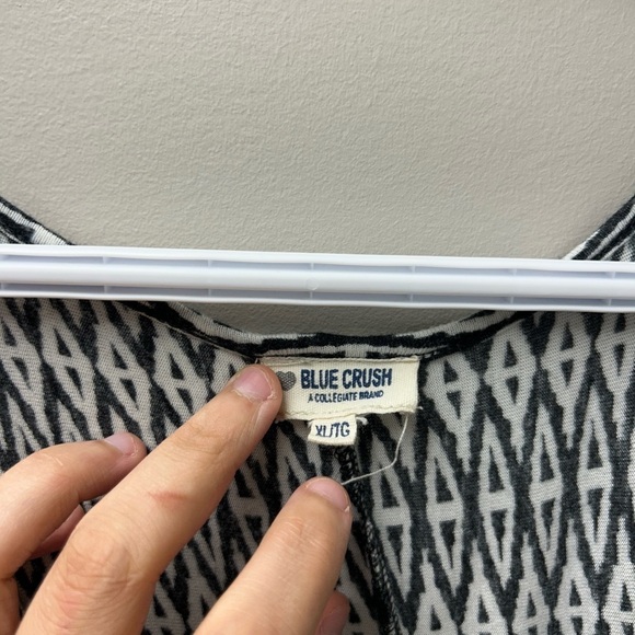 Blue Crush Women’s Patterned Maxi Dress - Picture 4 of 4